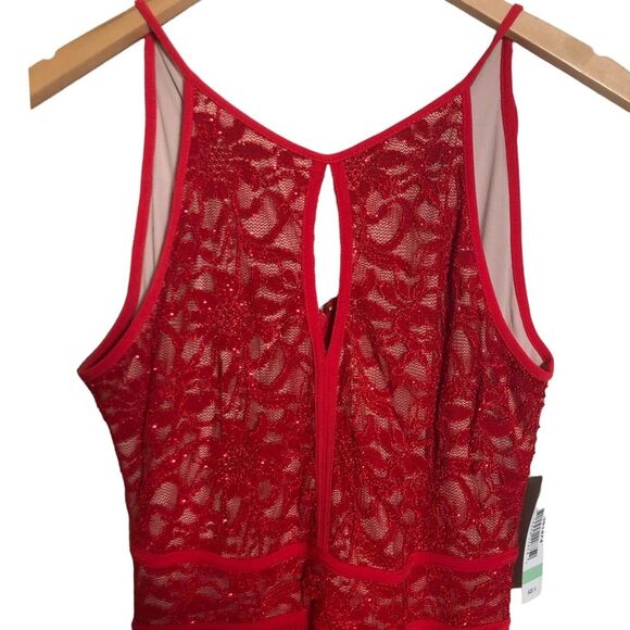 NEW🏷 Red Lace NW Nightway Sz 8 full length sleeveless dress keyhole front - Picture 3 of 16